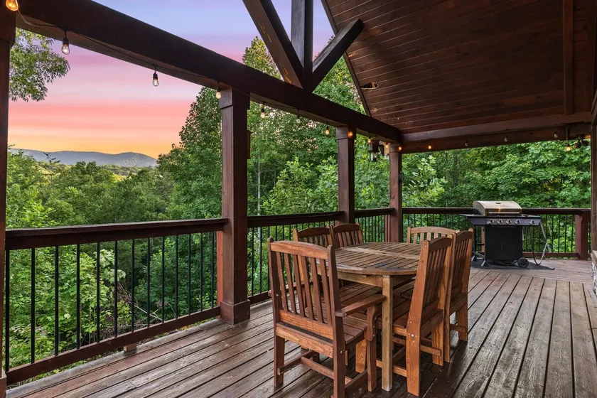 Appartement avec barbecue, jardin et internet haut débit | Vue montagne - Image 1