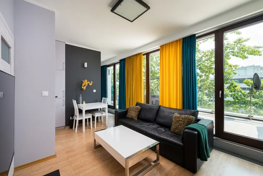 Ochota Deluxe Apartment by BookingHost - Image 1