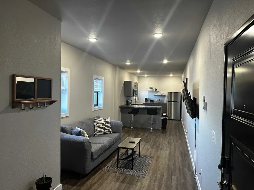 Downtown Loft - Image 1