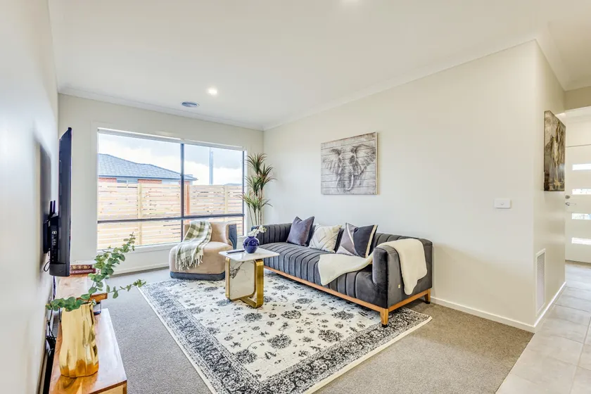 StayAU Charming 4BR Retreat in Wyndham Vale - Image 1