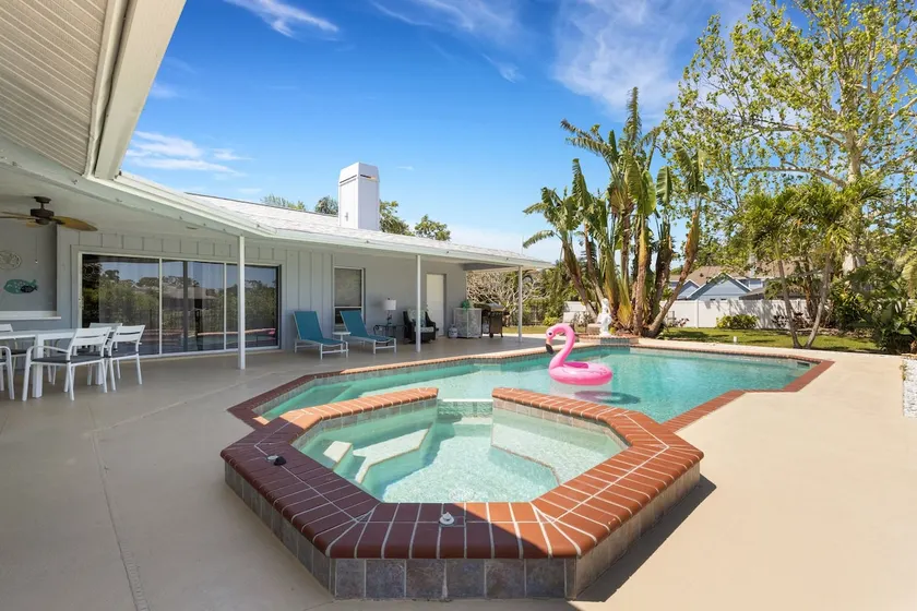 Private Pool & Spa | Pet Friendly | Near AMI - Image 1