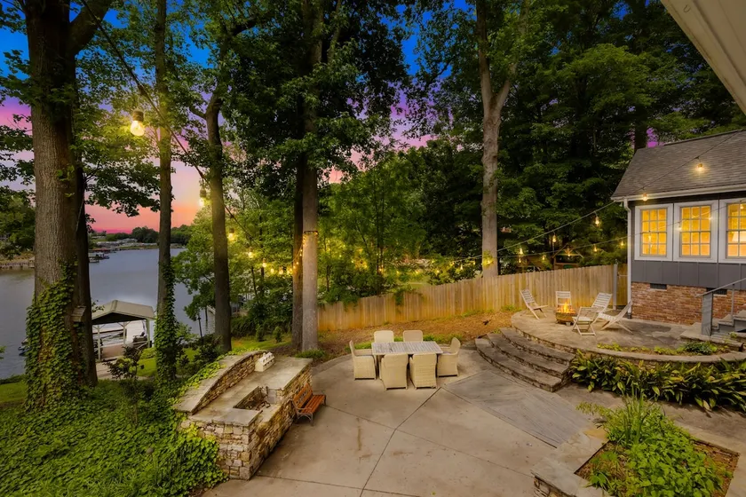 Cozy Lakefront Home w Firepit & Covered Dock - Image 1