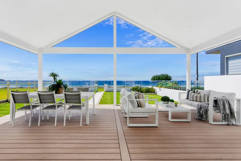 La Palma Beach House - Image 1