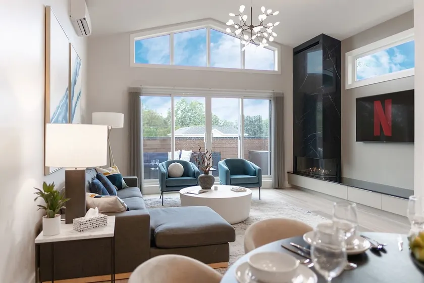 Luxury Loft On Mary St Near Wineries & Downtown - Image 1