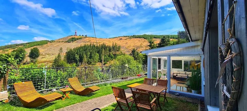 Vacation home with a dream view - Image 1