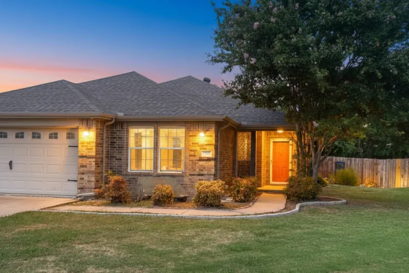 Sleeps 10 | 4BR Home | 35 Min to AT&T - Image 1