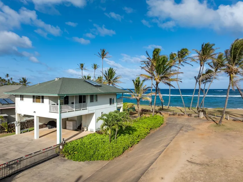 Kapa'a ved havet Beachfront, gå til byen, solopgang udsigt, TVNC # 1312 - Image 1