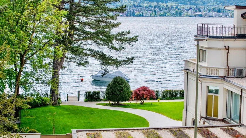 Duplex Dream Lake View Gold Coast Zollikon - Image 1