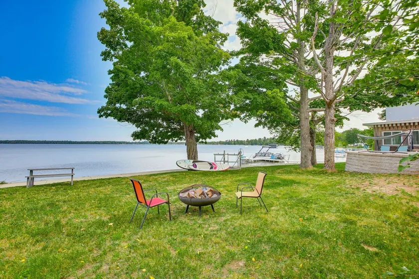 Charming Bear Lake Cottage w/ Dock & Paddleboards! - Image 1