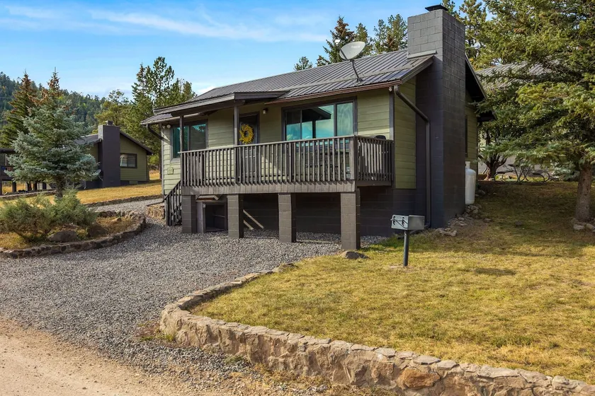 Mountain Vista - Image 1