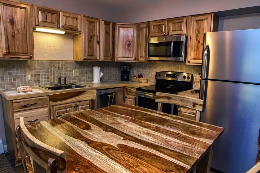 Condo Overlooking Fall River with Personal Hot Tub - Image 1