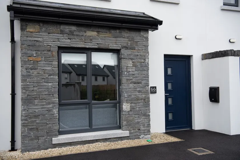 Luxury 3 bed town house Dog friendly - Image 1