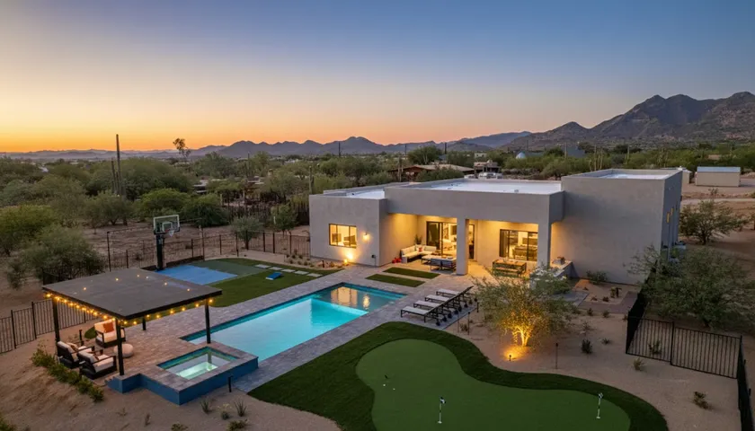 Lux Home |Heated Pool|Spa|Golf Sim|Bball Court - Image 1