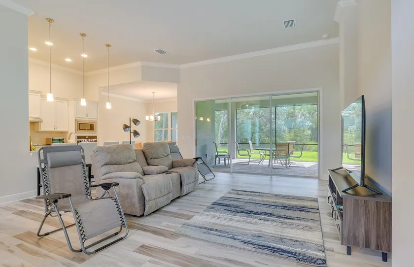 Hernando Home: 12 Mi to Crystal River - Image 1
