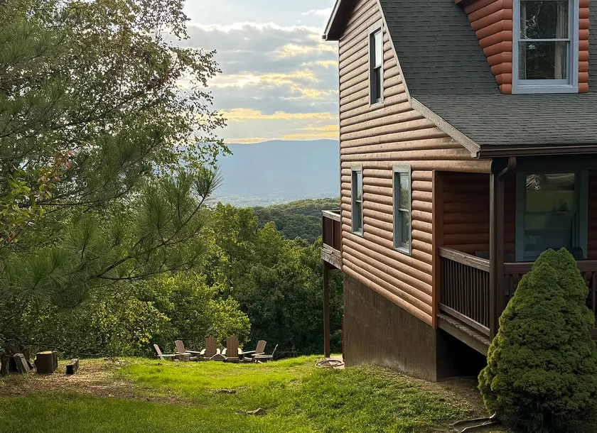 Honeybee Cabin - Image 1
