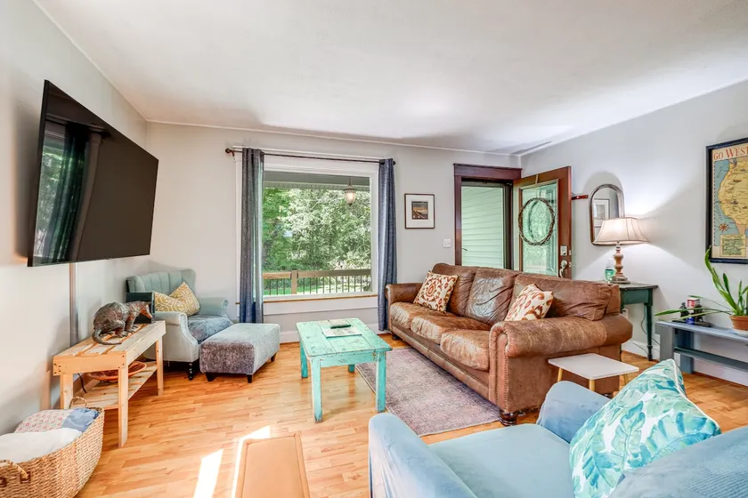 Blacksburg Hideaway w/ Hot Tub ~ 5 Mi to Campus! - Image 1