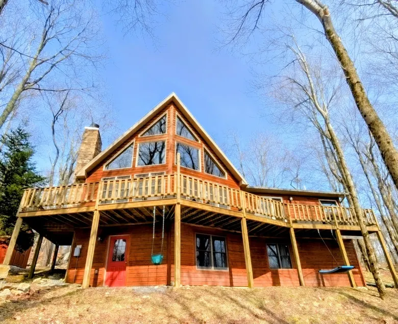 Fox Den Retreat Double Master Suites Hot Tub & A/C - Image 1