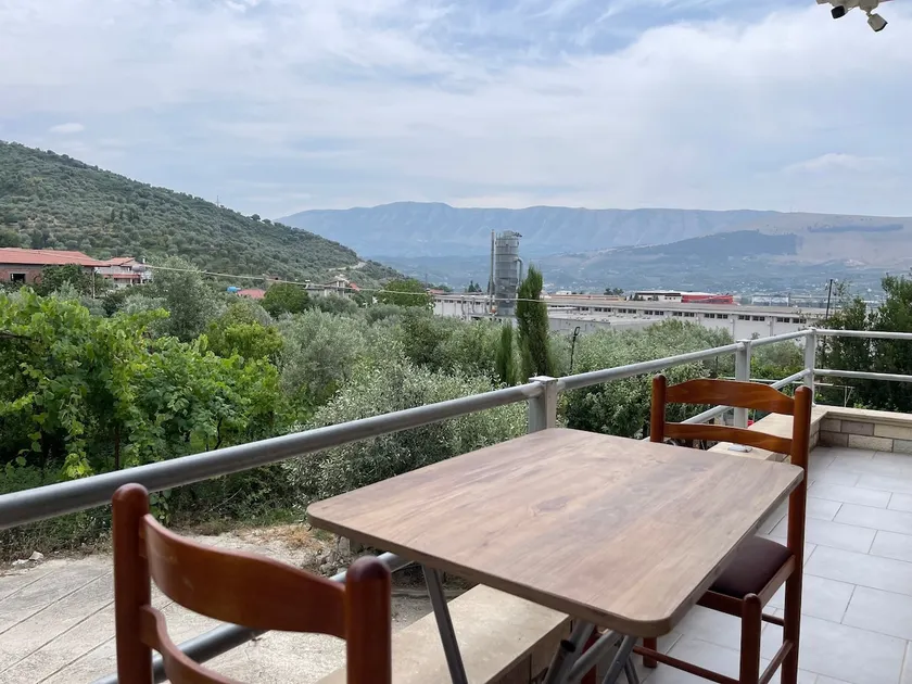 Stone House Berat - Image 1