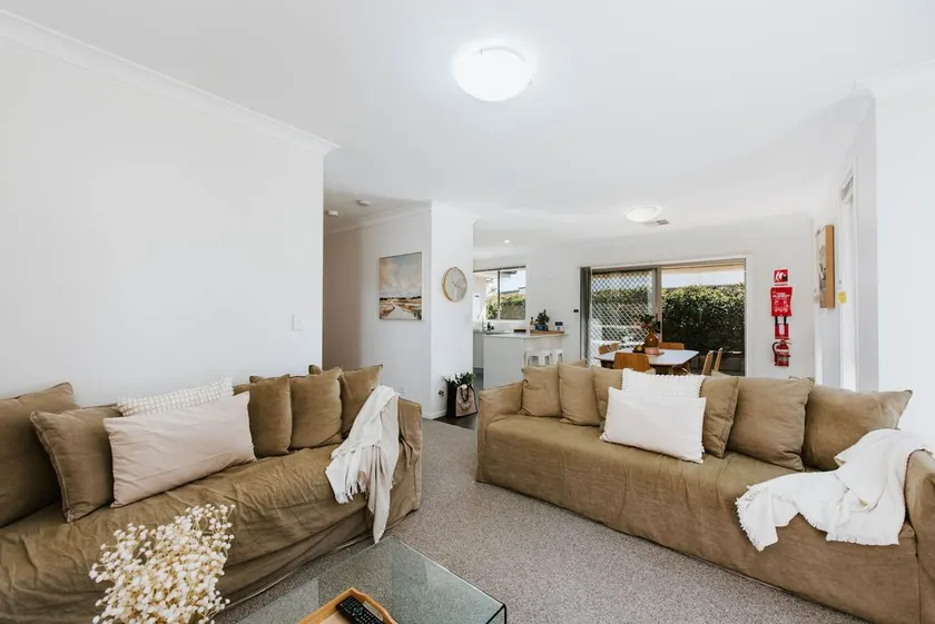 Burrundulla at The Willows—Modern Mudgee Escape - Image 1