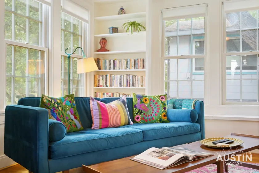 Charming Vintage House in Zilker with Hot Tub and Parking - Image 1