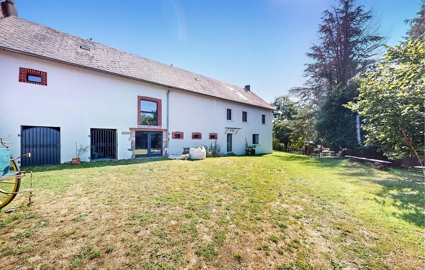 Nice home in Bourg Lastic - Image 1