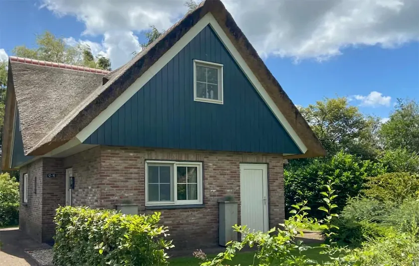 4 bedroom pet friendly home in Paasloo - Image 1