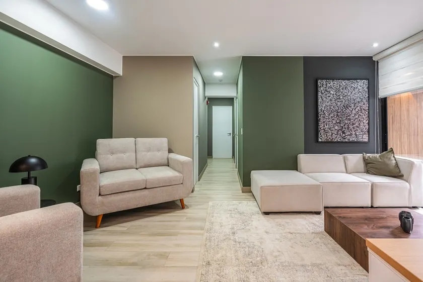 Geko | Fresh 3BR in front near Parque Kennedy - Image 1
