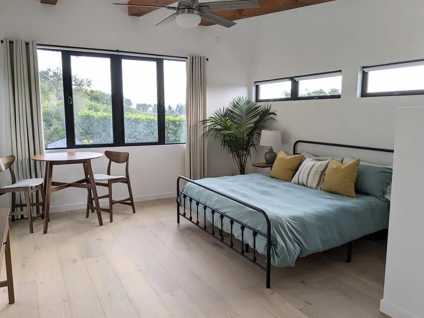 Newly Built, secluded, and tranquil Nest in Olivenhain - Image 1
