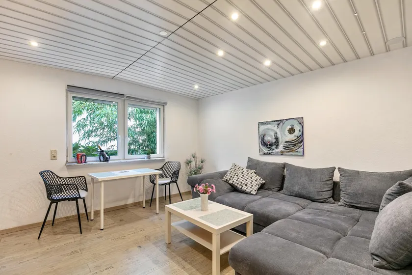 Small house - Image 1