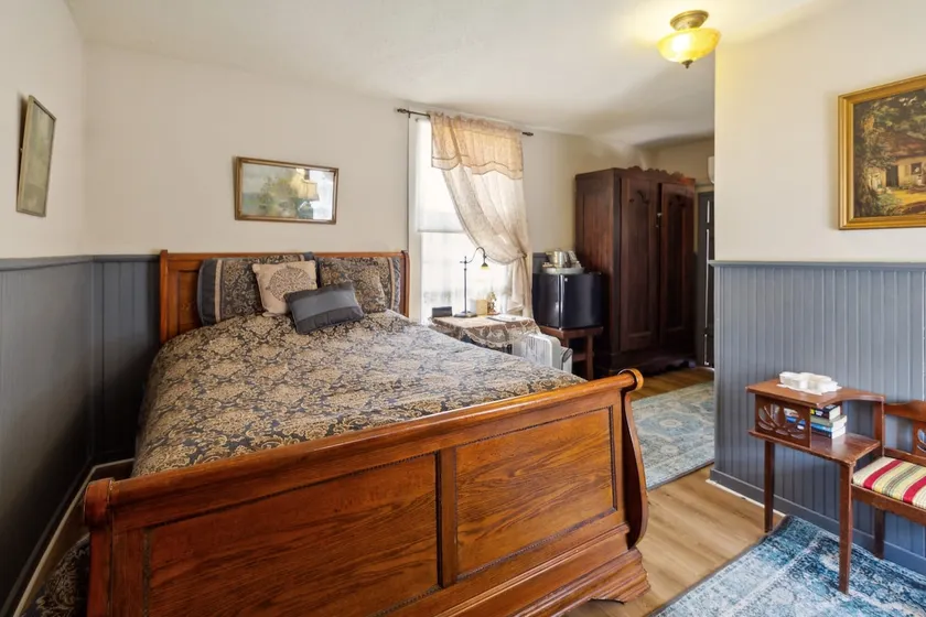 Carroll Cottage at Main Street Bed & Breakfast - Image 1