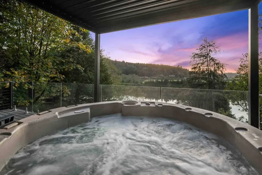 Magnificent Riverfront Views From Hot Tub, Home, & - Image 1