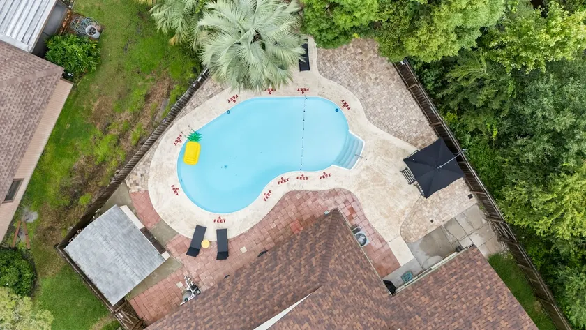 Golden Spike Oasis I Heated Pool - Image 1