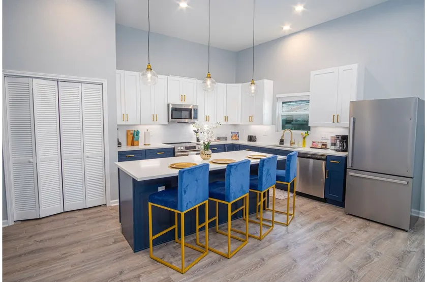 Don’t Miss Out! Impressive 4BR-3BA w/ City Views! - Image 1