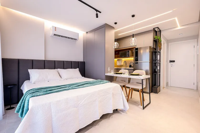 Studio at City House – Leisure Area with Swimming Pool - Image 1