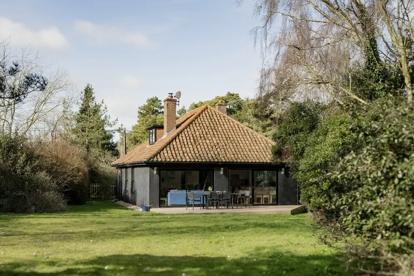Jesmond, tucked away in Cley Village - Image 1