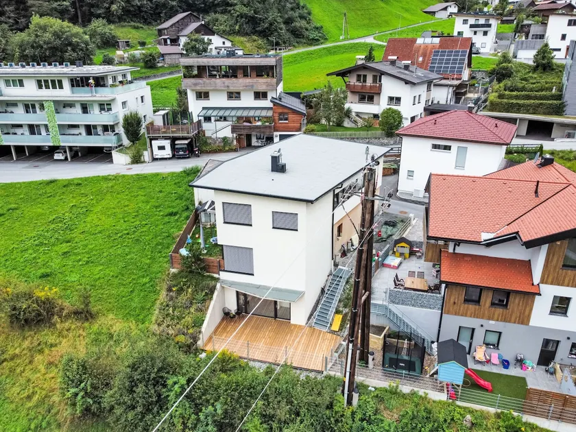 Urgen Living by Interhome - Image 1