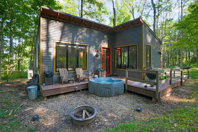Camp Emerson | Hocking Hills, Hot Tub - Image 1