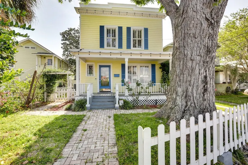 Spacious Home Walk to Historic DT w/Yard, Bikes - Image 1