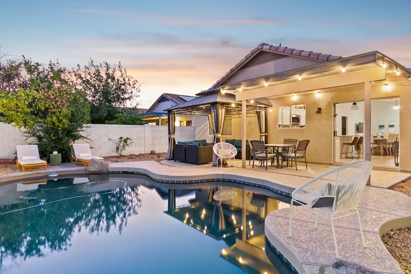 Desert Oasis - Heated Pool, BBQ & Game Room - Image 1