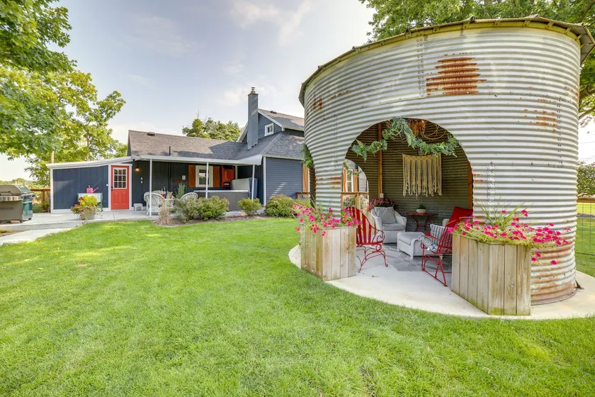 'city Girl Farmhouse' in Hudsonville w/ Hot Tub - Image 1