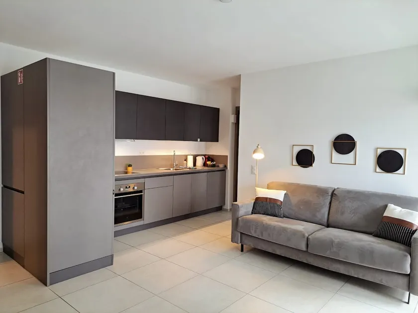 Urban Residence 12 - Image 1