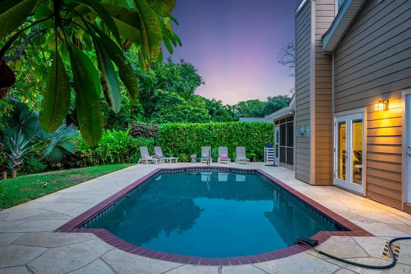 Luxury 5BR w/ Pool, Spa & Game Room near AMI - Image 1