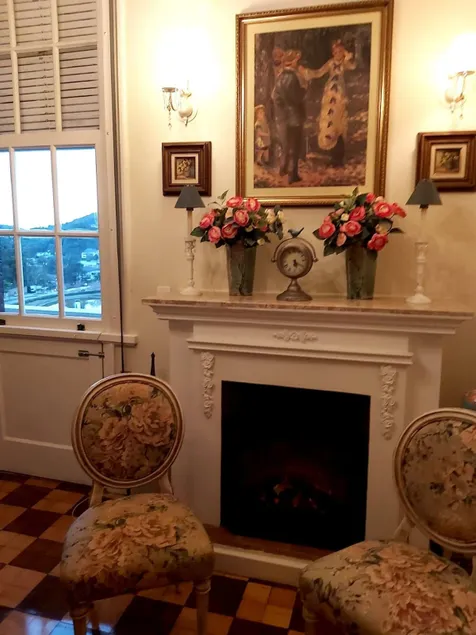 Maison D'Lamour Suite French Lake - Image 1