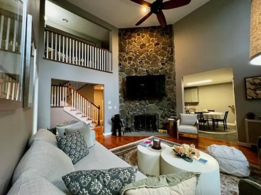 NEW! Peaceful Retreat at Nary Hill - Image 1