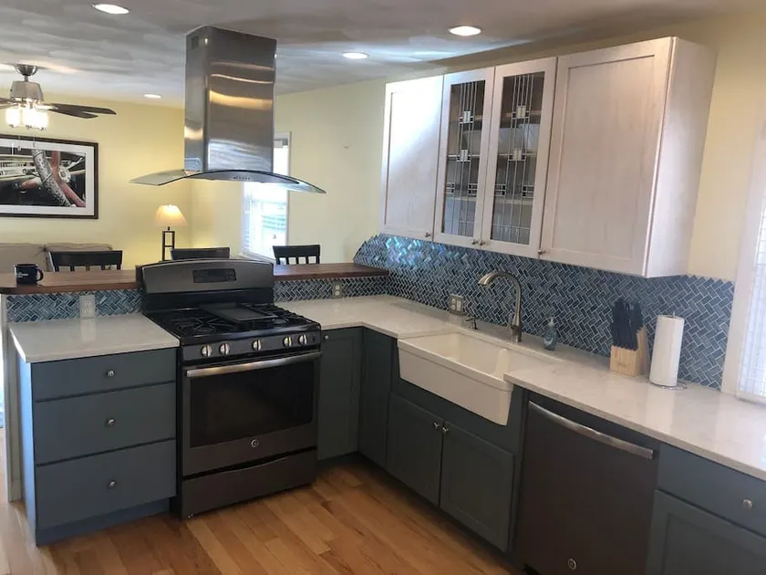 Entire apartment close to downtown - 2 Queen beds - Image 1