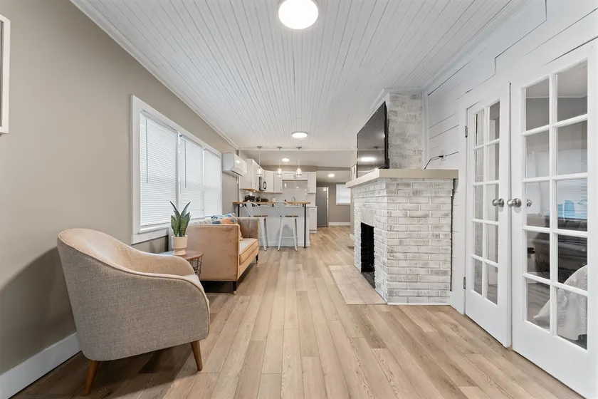 Edgewater Escape- Portage Lake View & Fireplace - Image 1