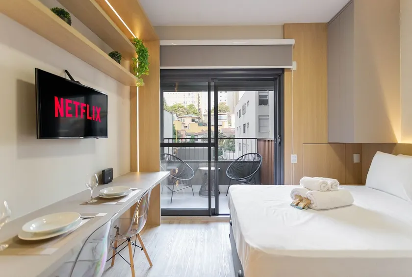 Studio with balcony and gym near TUCA Theater - Image 1