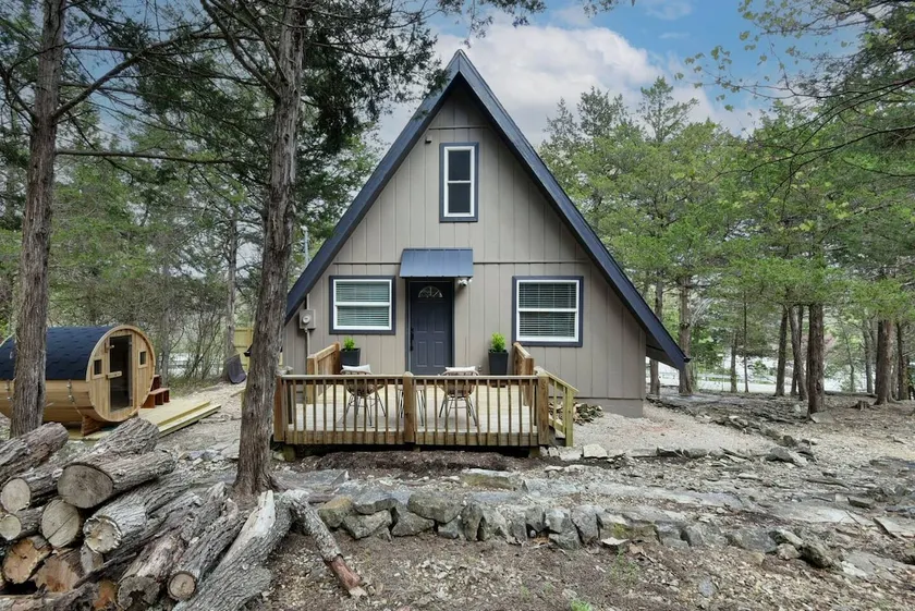 Branson Retreat | Sauna/Cold Plunge | Pet friendly - Image 1