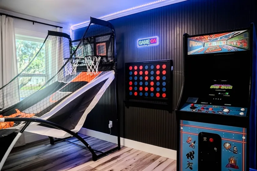Family Fun Retreat • Arcade • Sleeps 14 - Image 1