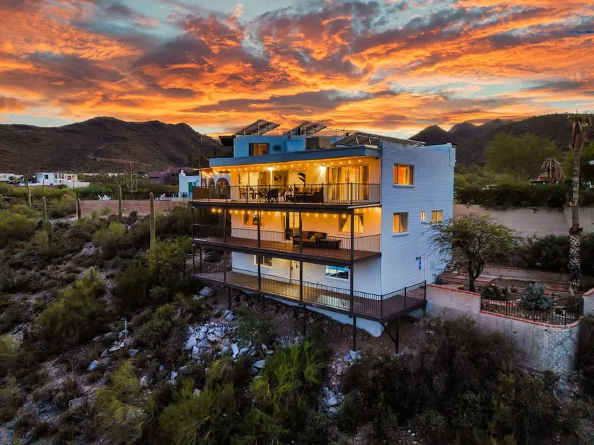 Luxury Desert Views | Hot Tub | Midweek Special - Image 1